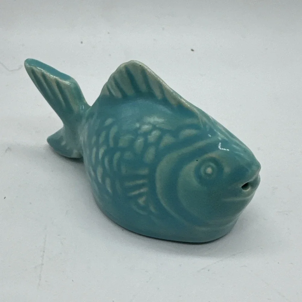 Chicken Of The Sea Salt Or Pepper Shaker Turquoise Blue
